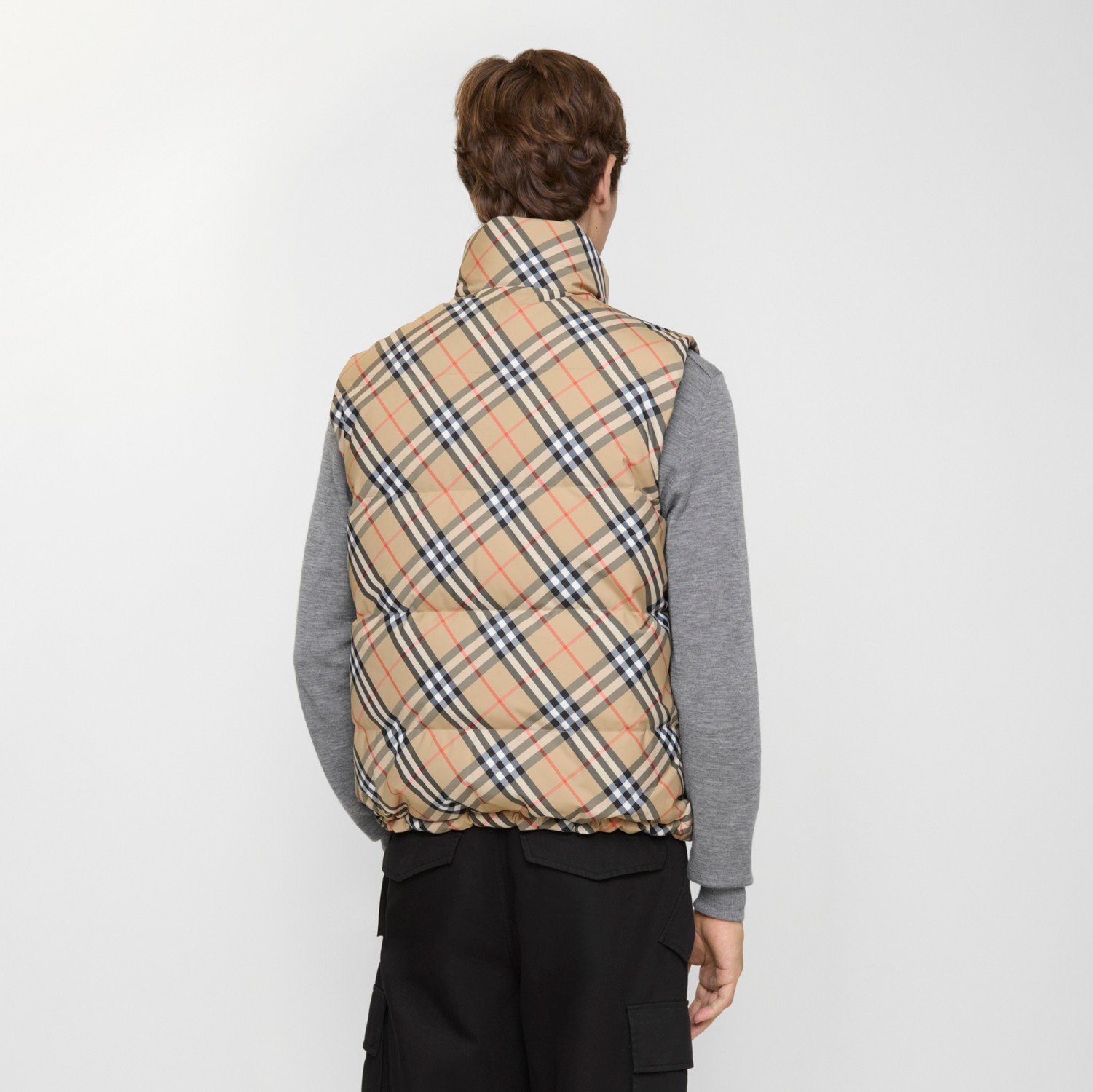 リバーシブル チェック ダウンベスト (サンドベージュ) - メンズ