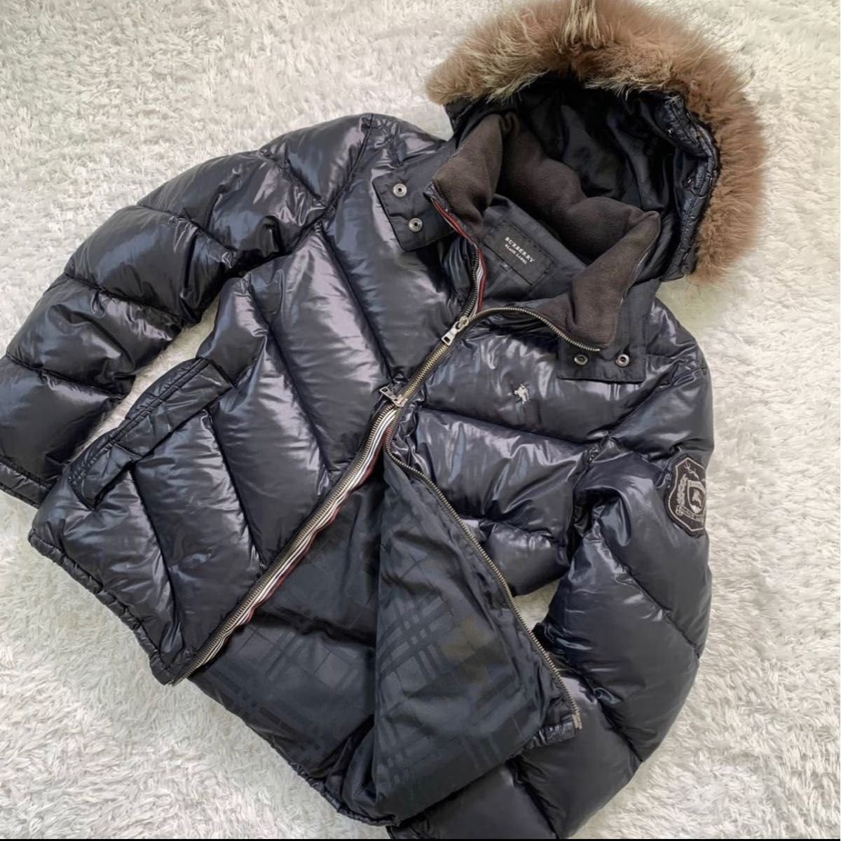 記念モデル 美品】希少デザイン バーバリー10周年記念 ダウン