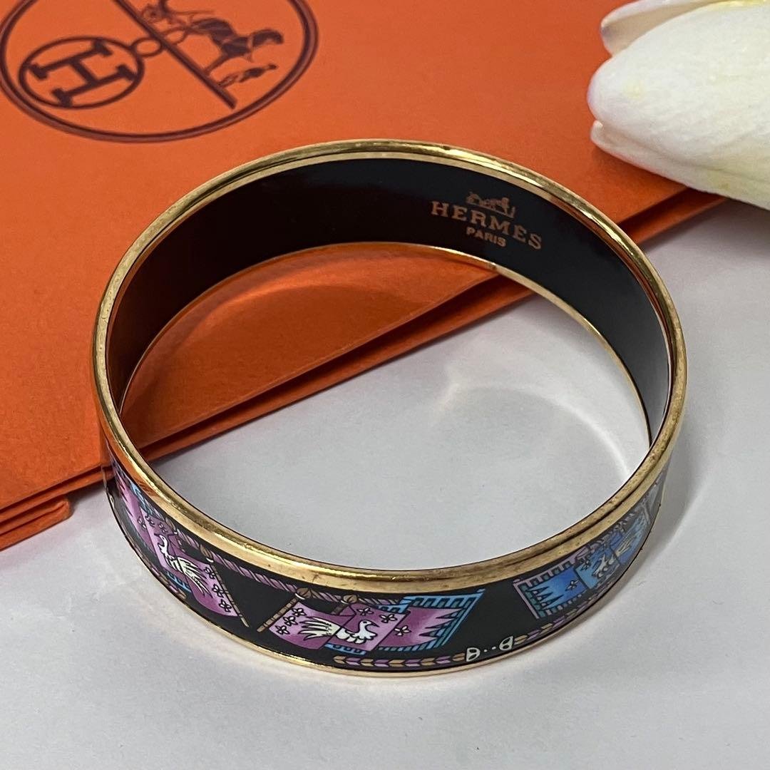 HERMES エマイユ 七宝焼きバングル フラッグ＆バード柄 マルチカラー 楽天市場】【中古】エルメス バングル エマイユ GP 扇子柄 七宝焼き