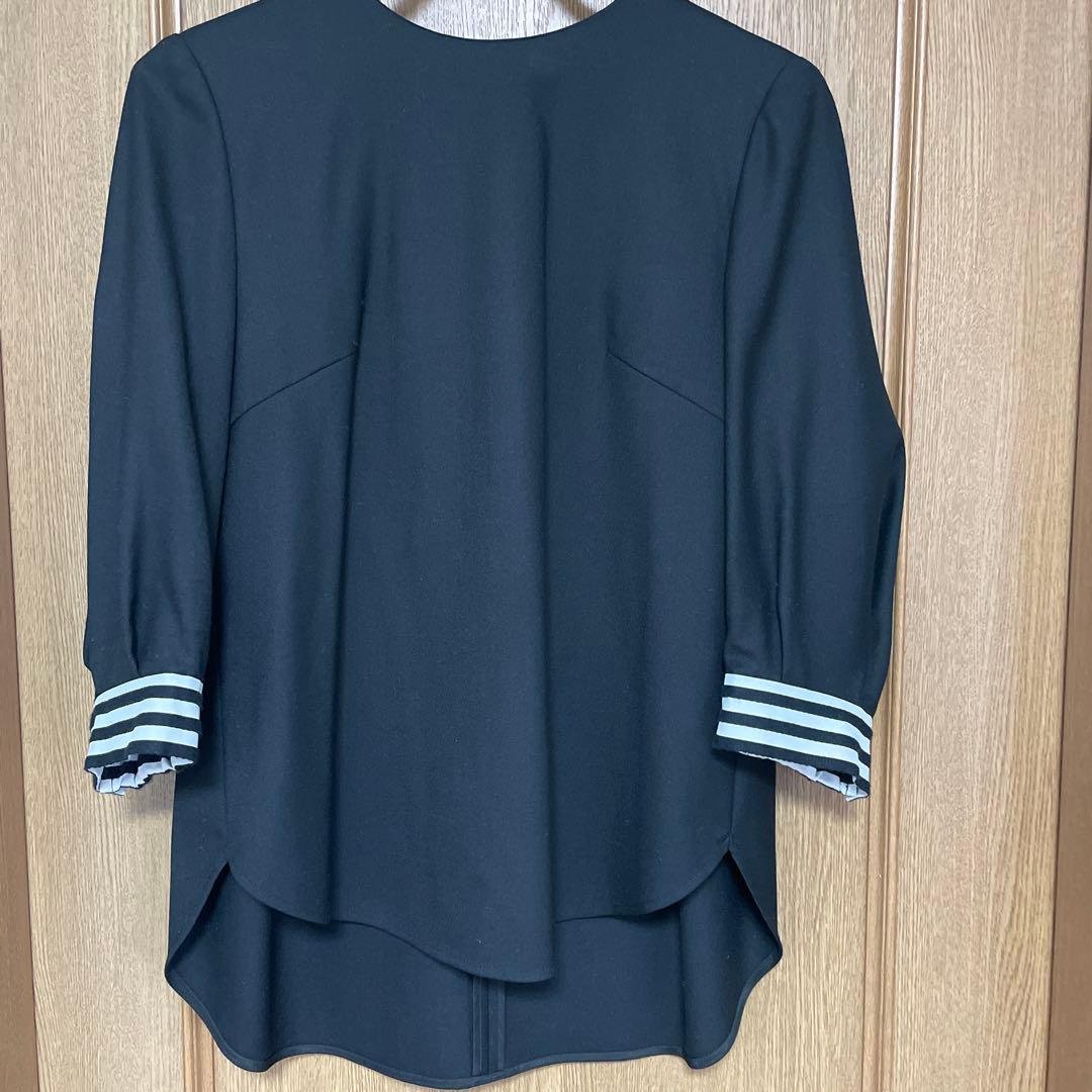 ボーダーズアットバルコニー 黒の五分袖チュニック ストライプ袖口 BORDERS at BALCONY｜ボーダーズ アット バルコニーのワンピース